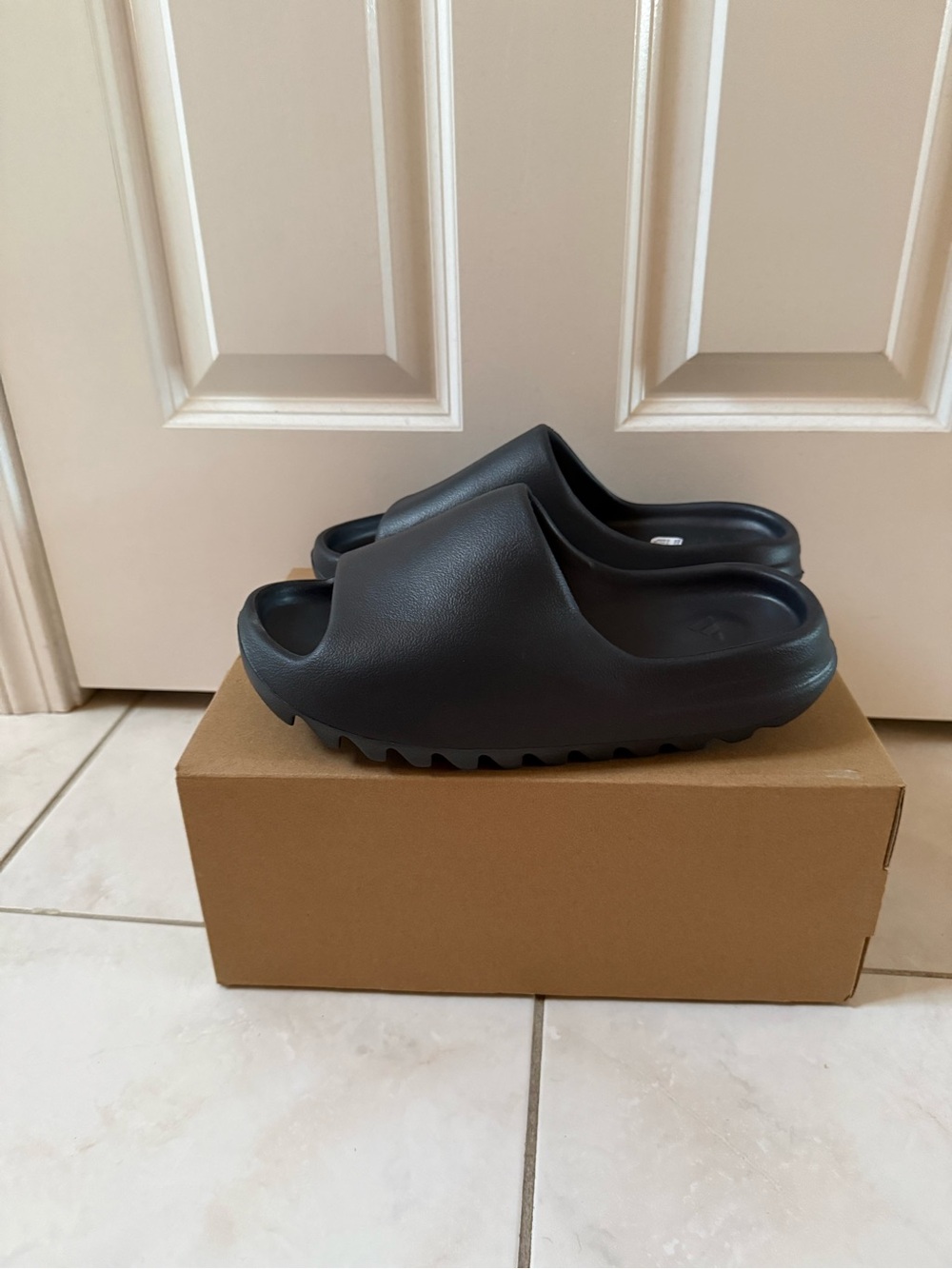 adidas Black Yeezy Slide - Triple Black